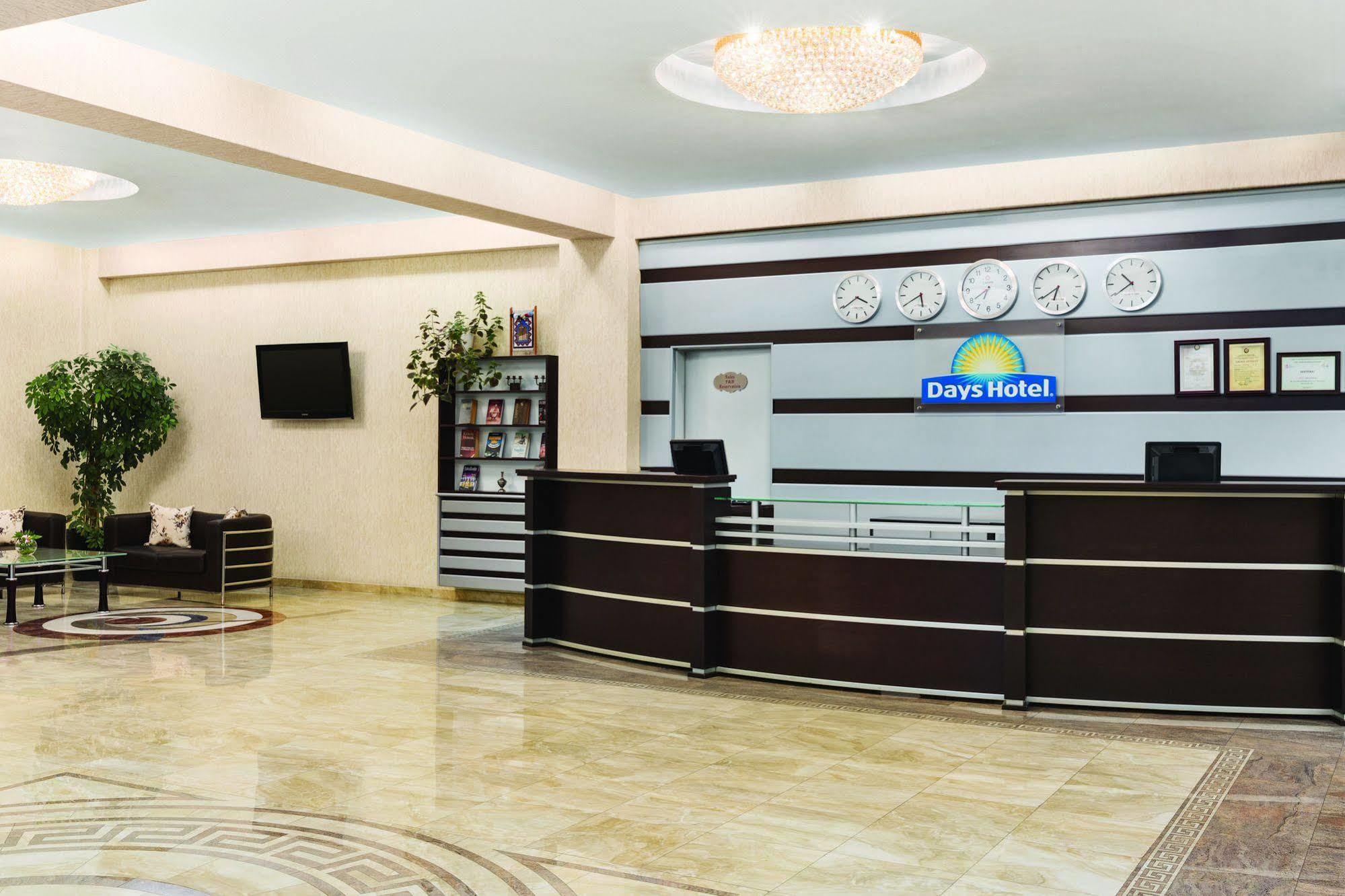 دايز باي ويندهام باكو